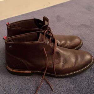 Timberland Brown Leather Lace-Up Chukka Boots